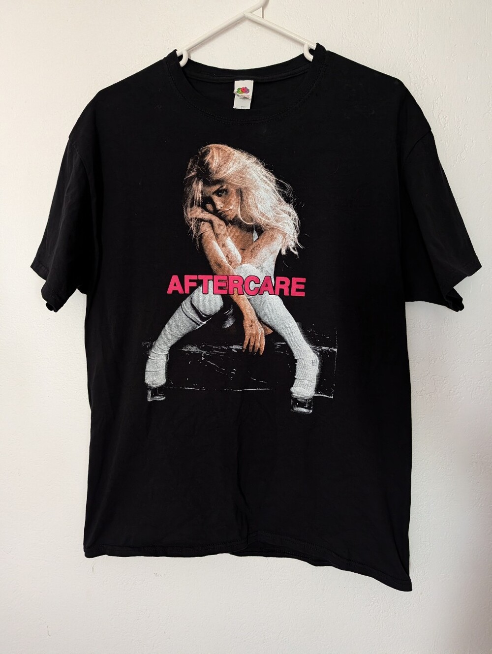 Nessa Barrett Aftercare World Tour 2025 T Shirt Size Large Pre Owned Sombr